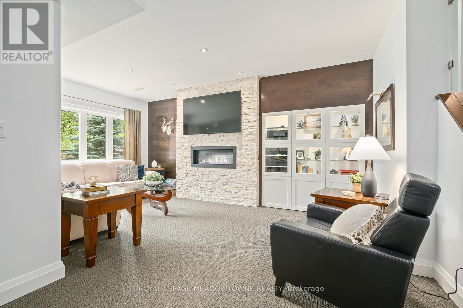 89 Foxtail Court, Halton Hills, Ontario  L7G 0G2 - Photo 30 - W12899308