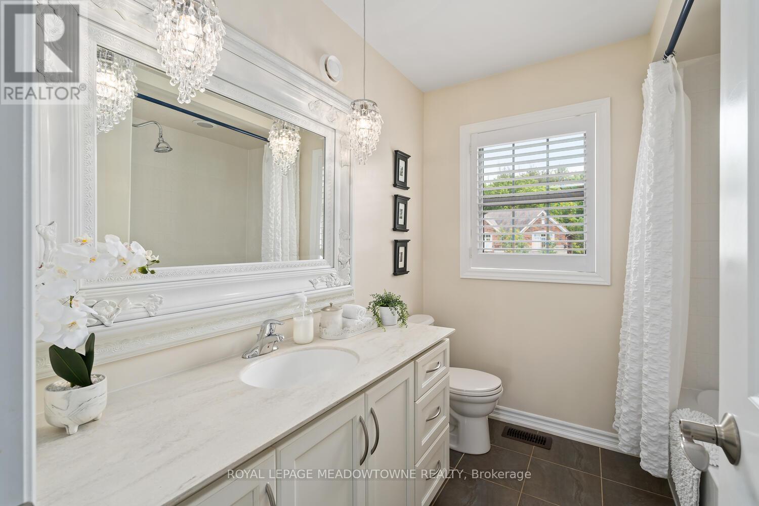 89 Foxtail Court, Halton Hills, Ontario  L7G 0G2 - Photo 26 - W12899308