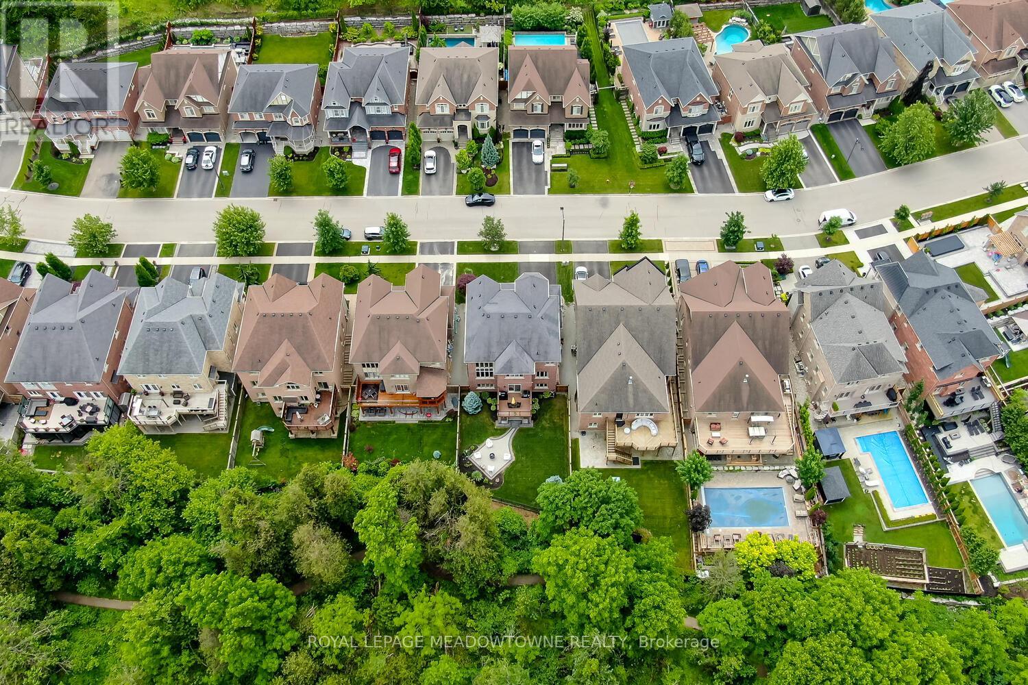 89 Foxtail Court, Halton Hills, Ontario  L7G 0G2 - Photo 48 - W12899308