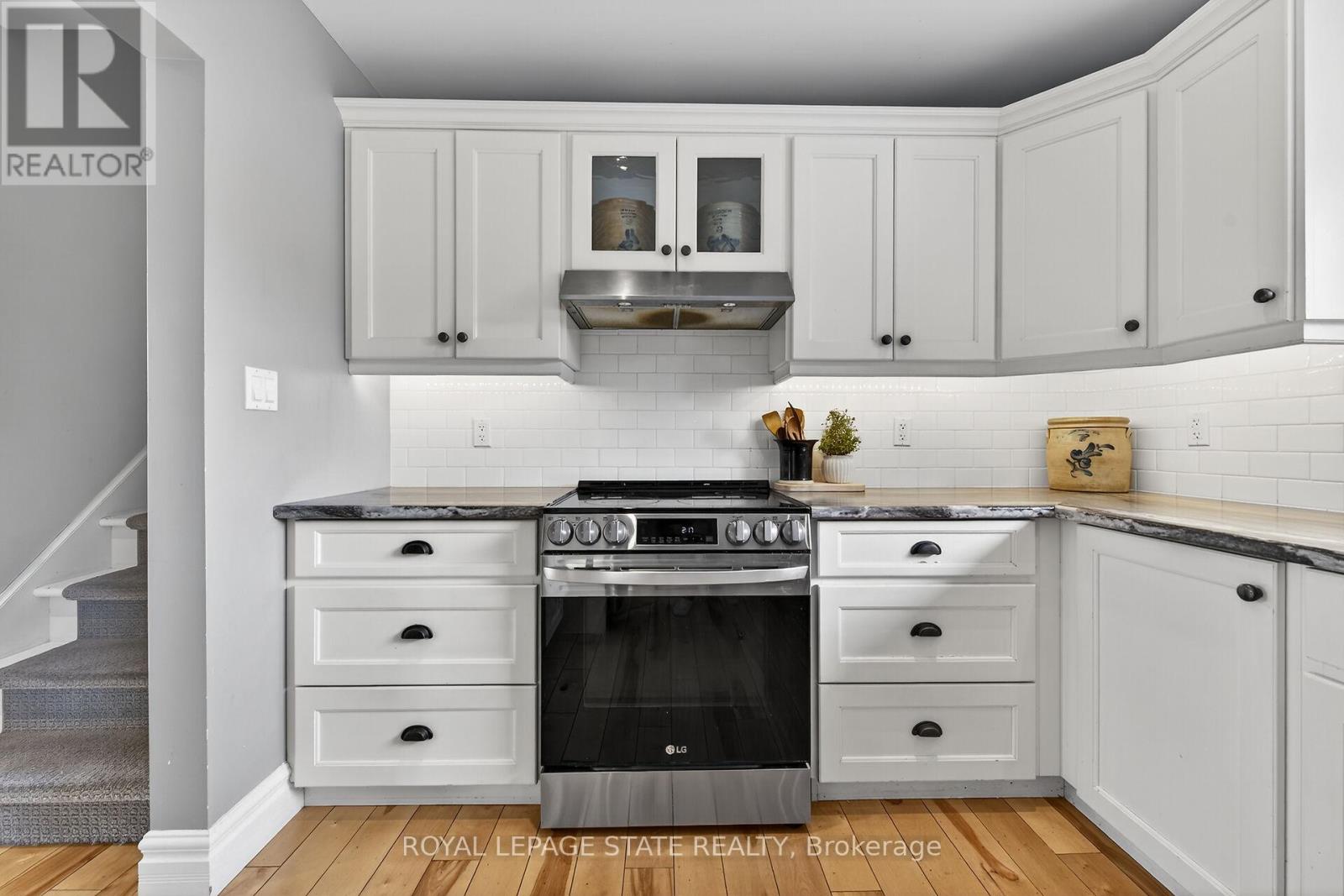 847 Governors Road, Hamilton (Dundas), Ontario  L9H 5E3 - Photo 40 - X12897916