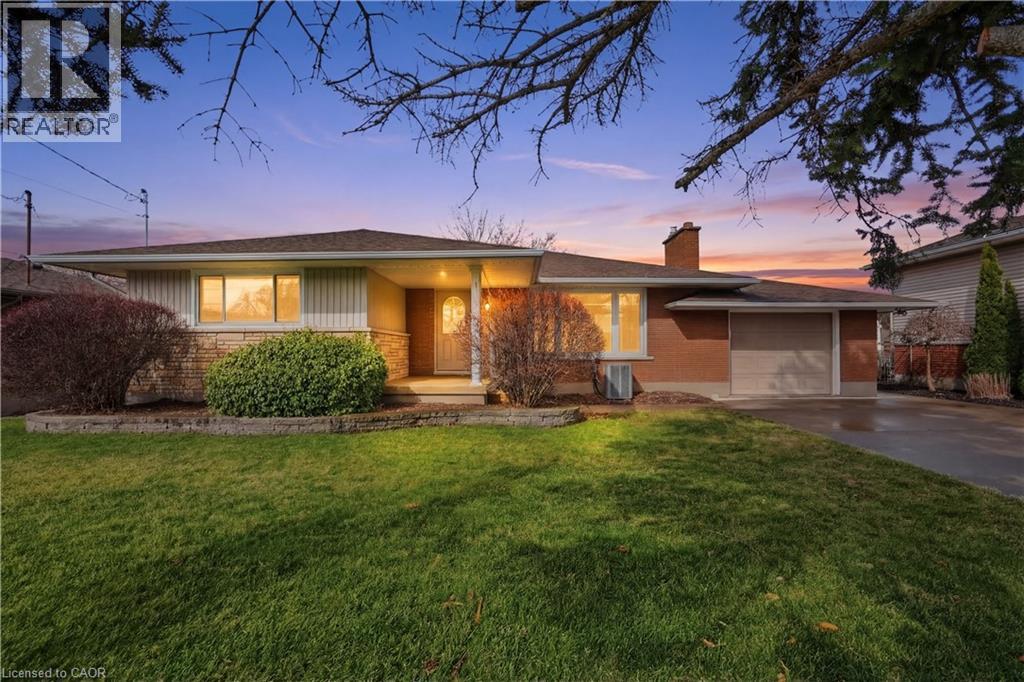 651 Niagara Street, St. Catharines, Ontario  L2M 3P9 - Photo 2 - 40813445