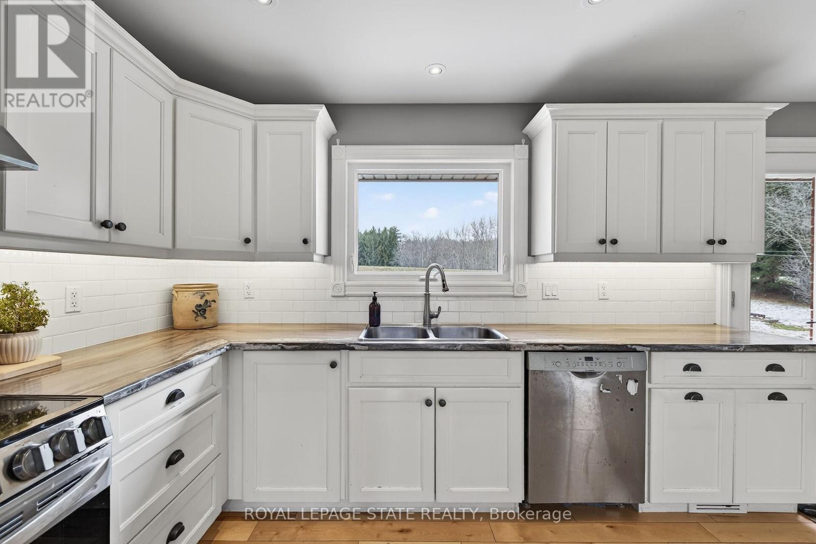 847 Governors Road, Hamilton (Dundas), Ontario  L9H 5E3 - Photo 43 - X12897916