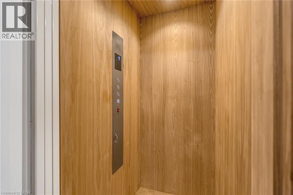 27 Gamble Street, Halton Hills, Ontario  L7G 0P3 - Photo 8 - 40812136