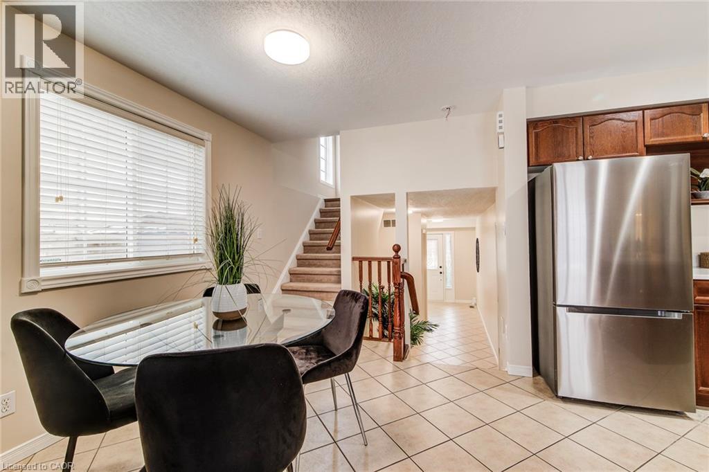 278 Huck Crescent, Kitchener, Ontario  N2N 3M8 - Photo 10 - 40807606