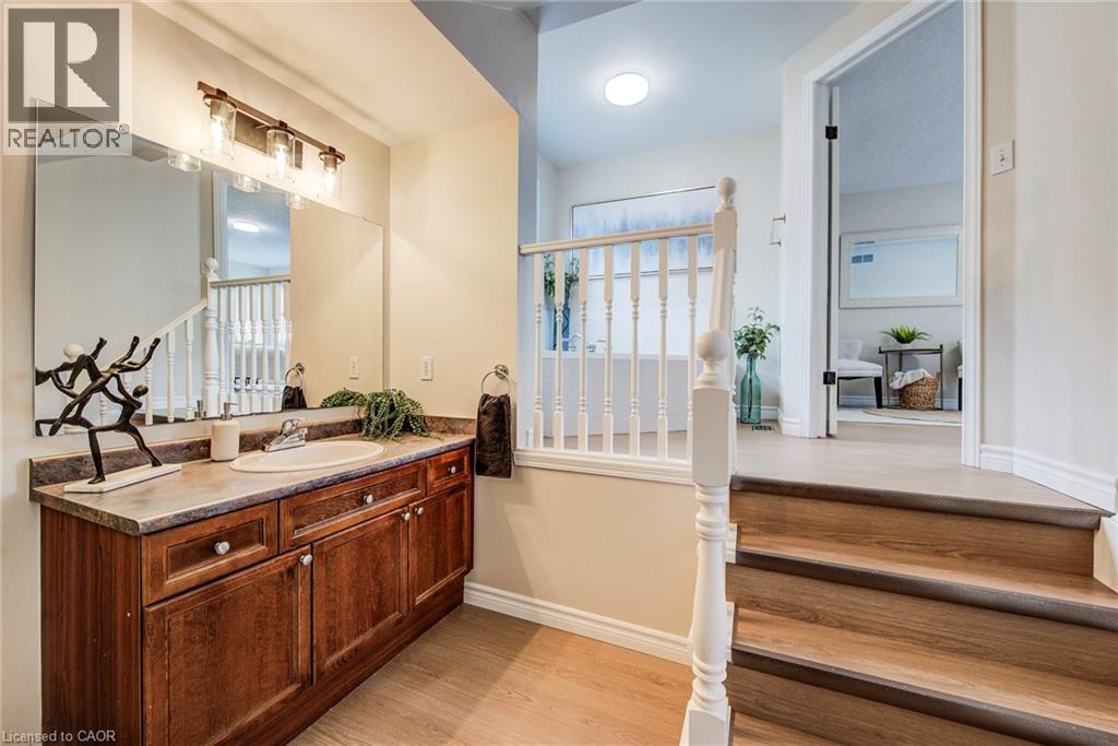 278 Huck Crescent, Kitchener, Ontario  N2N 3M8 - Photo 30 - 40807606