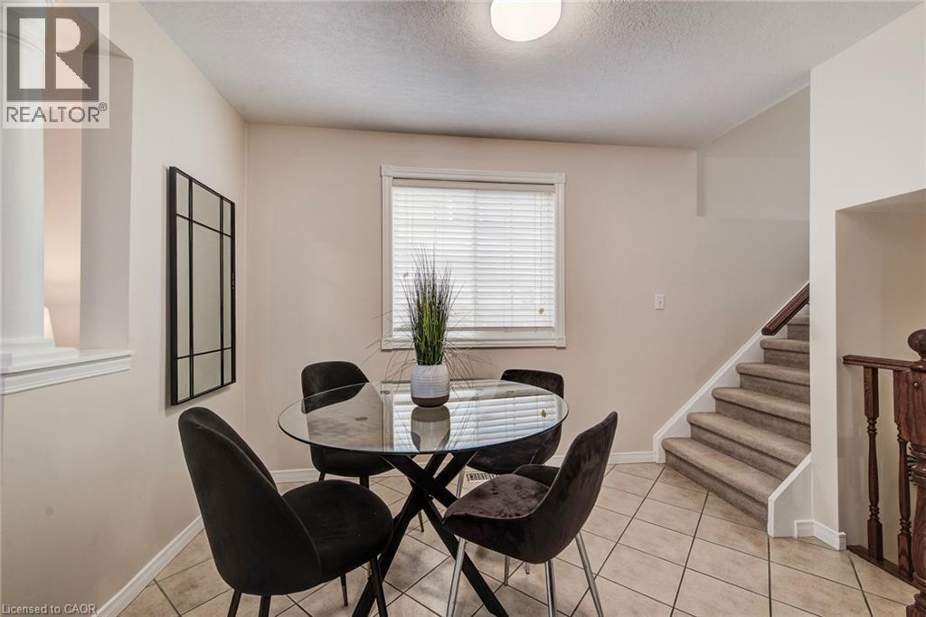 278 Huck Crescent, Kitchener, Ontario  N2N 3M8 - Photo 9 - 40807606