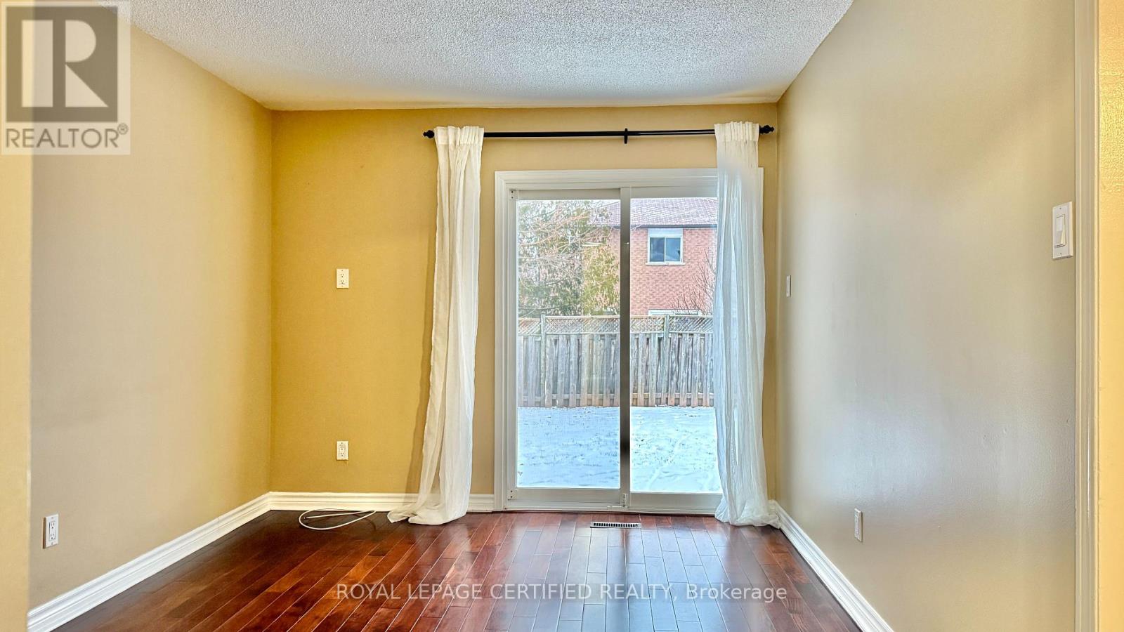 3211 Valcourt Crescent, Mississauga, Ontario  L5L 5K2 - Photo 16 - W12900116