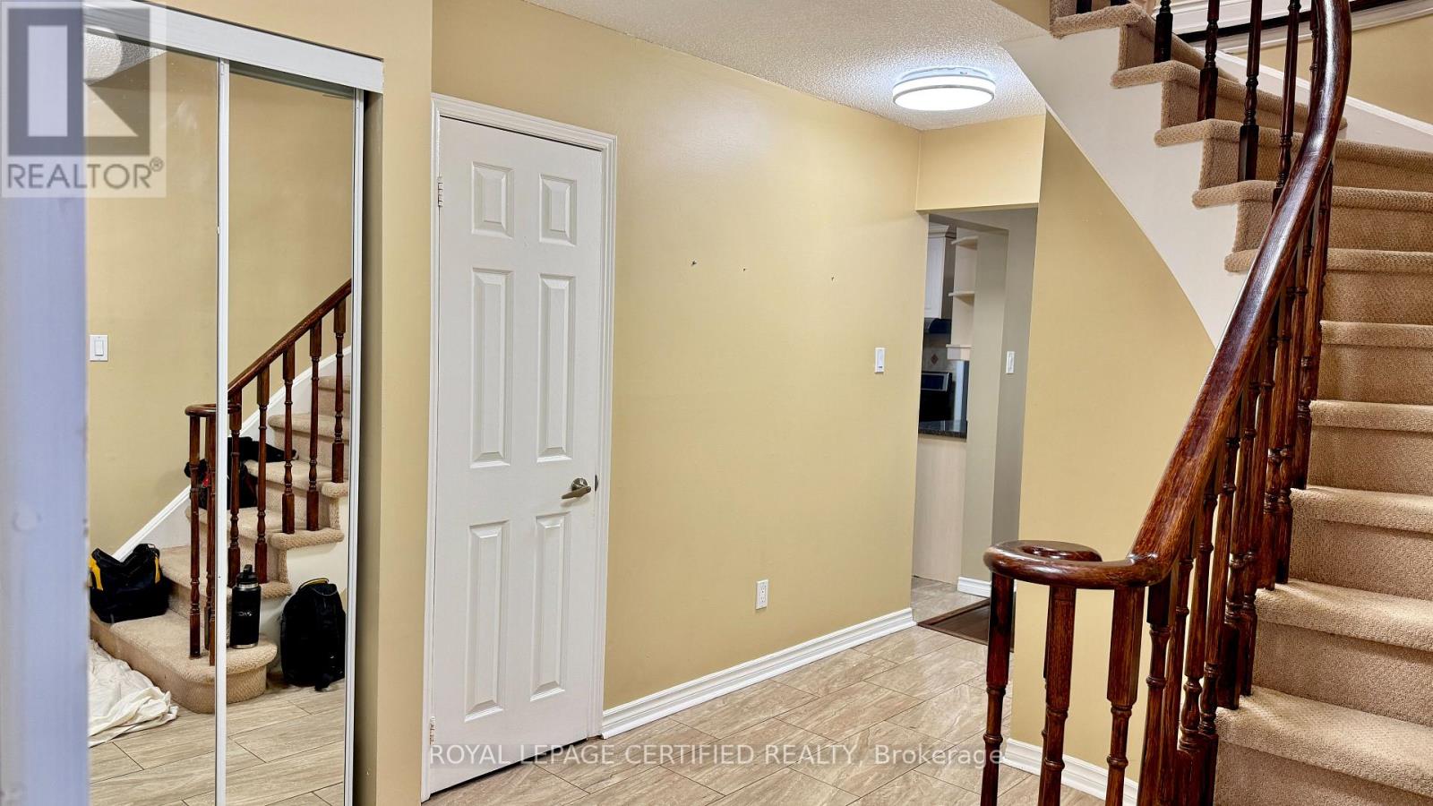 3211 Valcourt Crescent, Mississauga, Ontario  L5L 5K2 - Photo 18 - W12900116