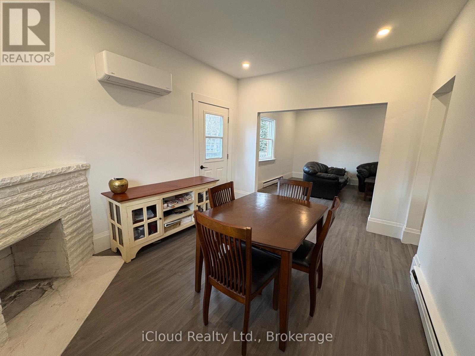 Upper - 2177 Lakeshore Road, Burlington, Ontario  L7R 1A5 - Photo 6 - W12900140