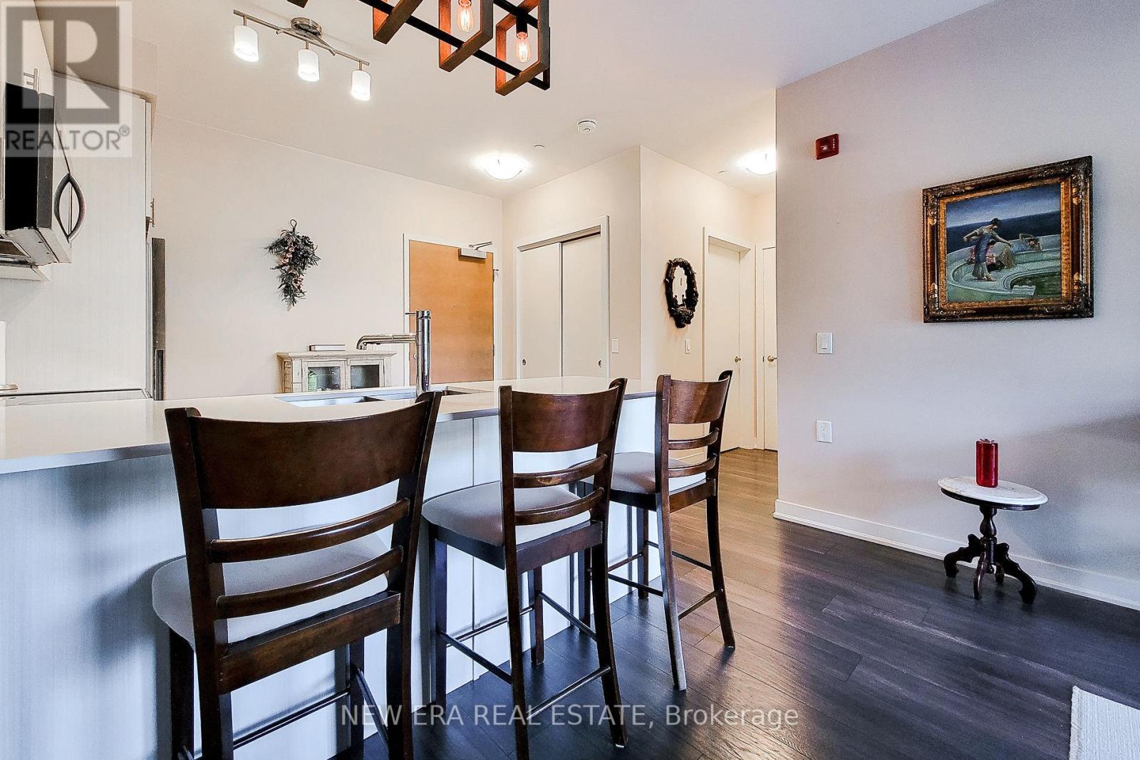 212 - 320 Plains Road E, Burlington, Ontario  L7T 2C8 - Photo 22 - W12900282