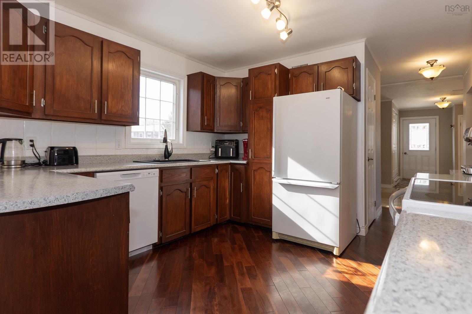 193a Victoria Street E, Amherst, Nova Scotia  B4H 1Y8 - Photo 15 - 202604341