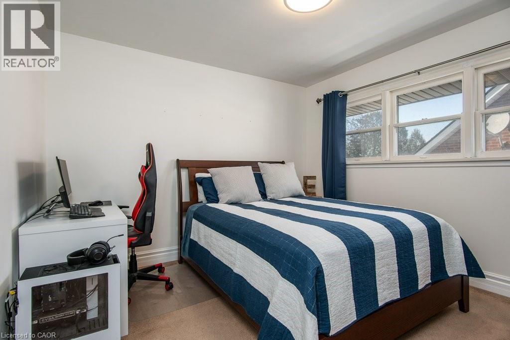 250 Royal Street, Waterloo, Ontario  N2J 2J2 - Photo 15 - 40808261