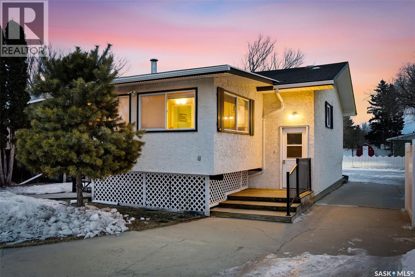 223 Trifunov Crescent, Regina, Saskatchewan  S4R 7C8 - Photo 8 - SK030838