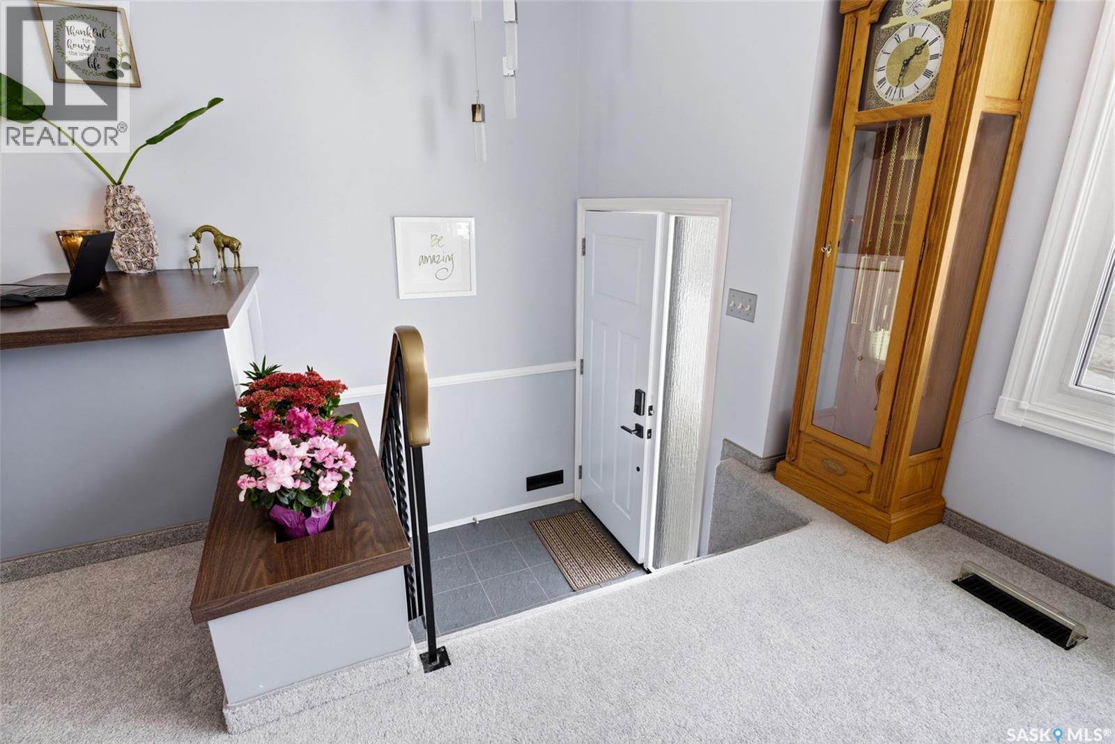 223 Trifunov Crescent, Regina, Saskatchewan  S4R 7C8 - Photo 9 - SK030838