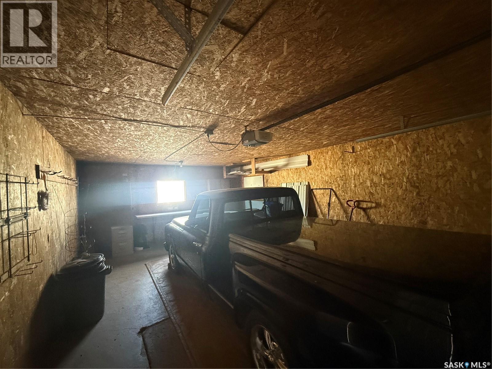 302 3rd Avenue E, Assiniboia, Saskatchewan  S0H 0B0 - Photo 27 - SK030778