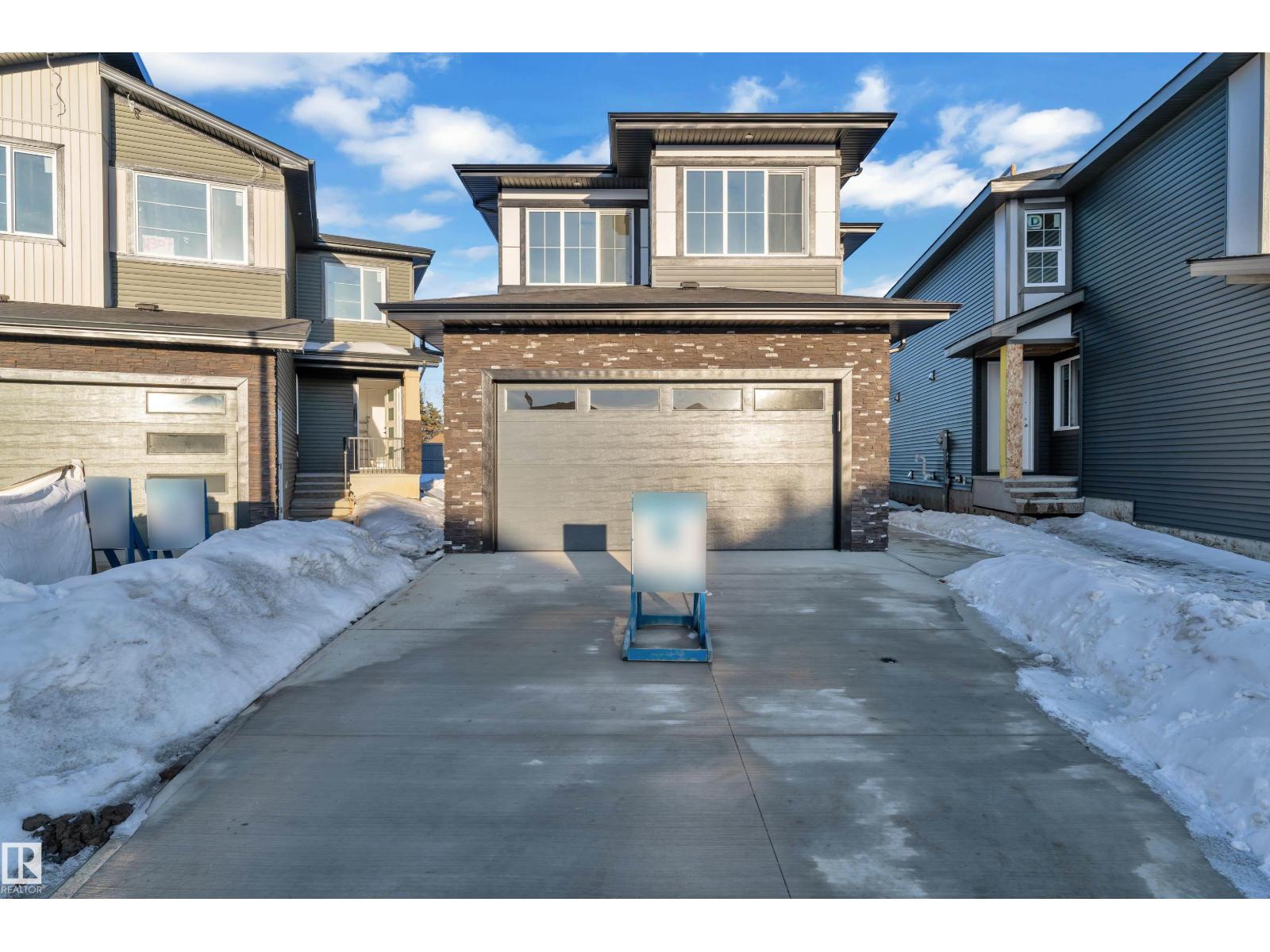 4305 35 St, Beaumont, Alberta  T4X 3G6 - Photo 1 - E4476758