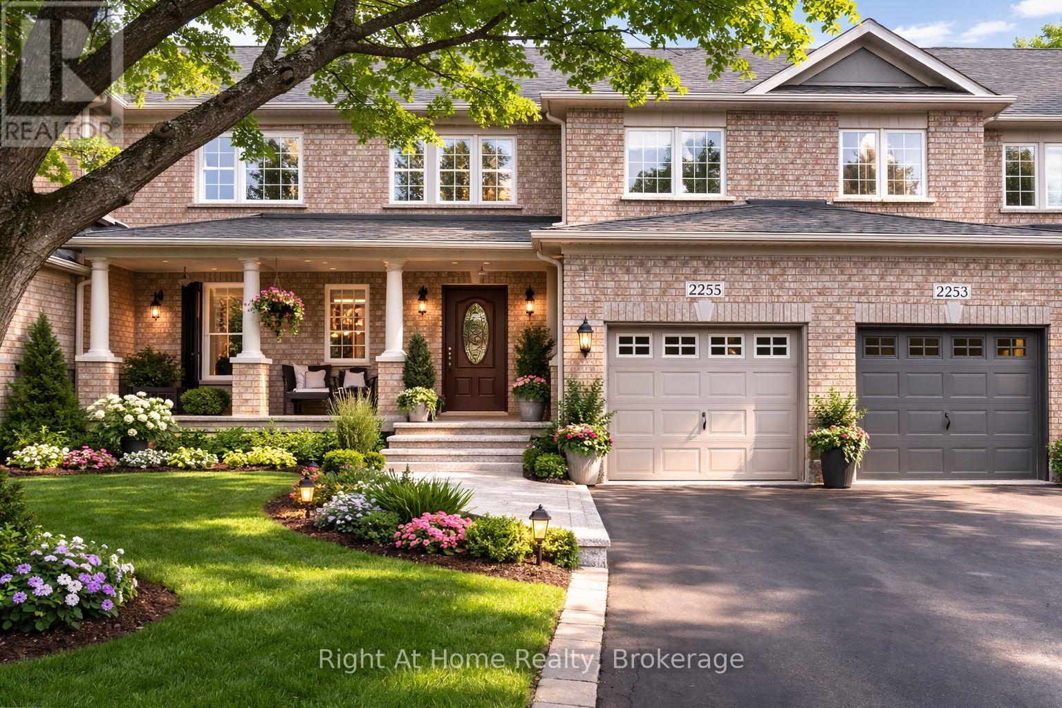 2255 HUMMINGBIRD WAY, Oakville, Ontario
