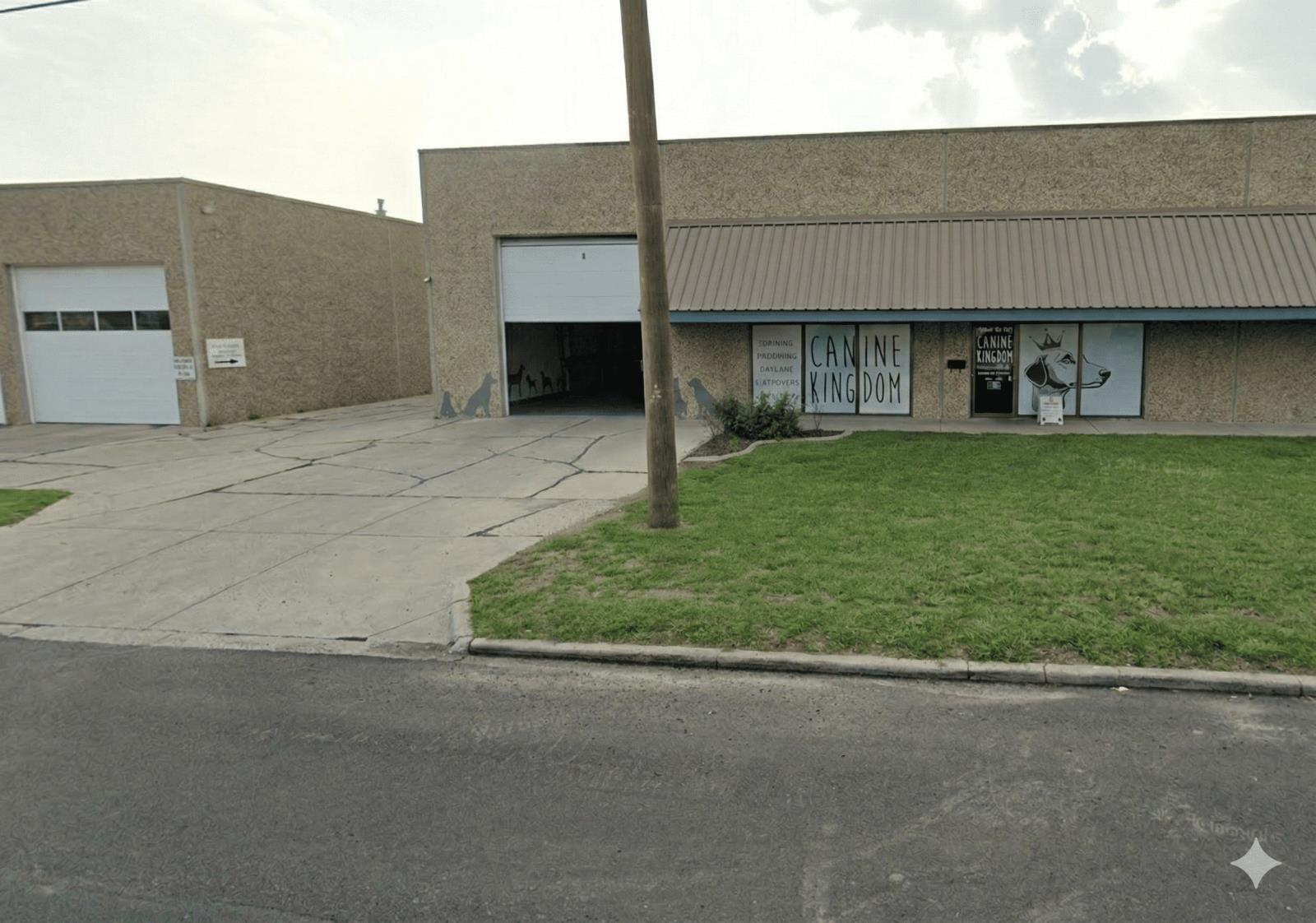 12865  52 Street, Edmonton, Alberta  T5A 3P8 - Photo 2 - 43691257