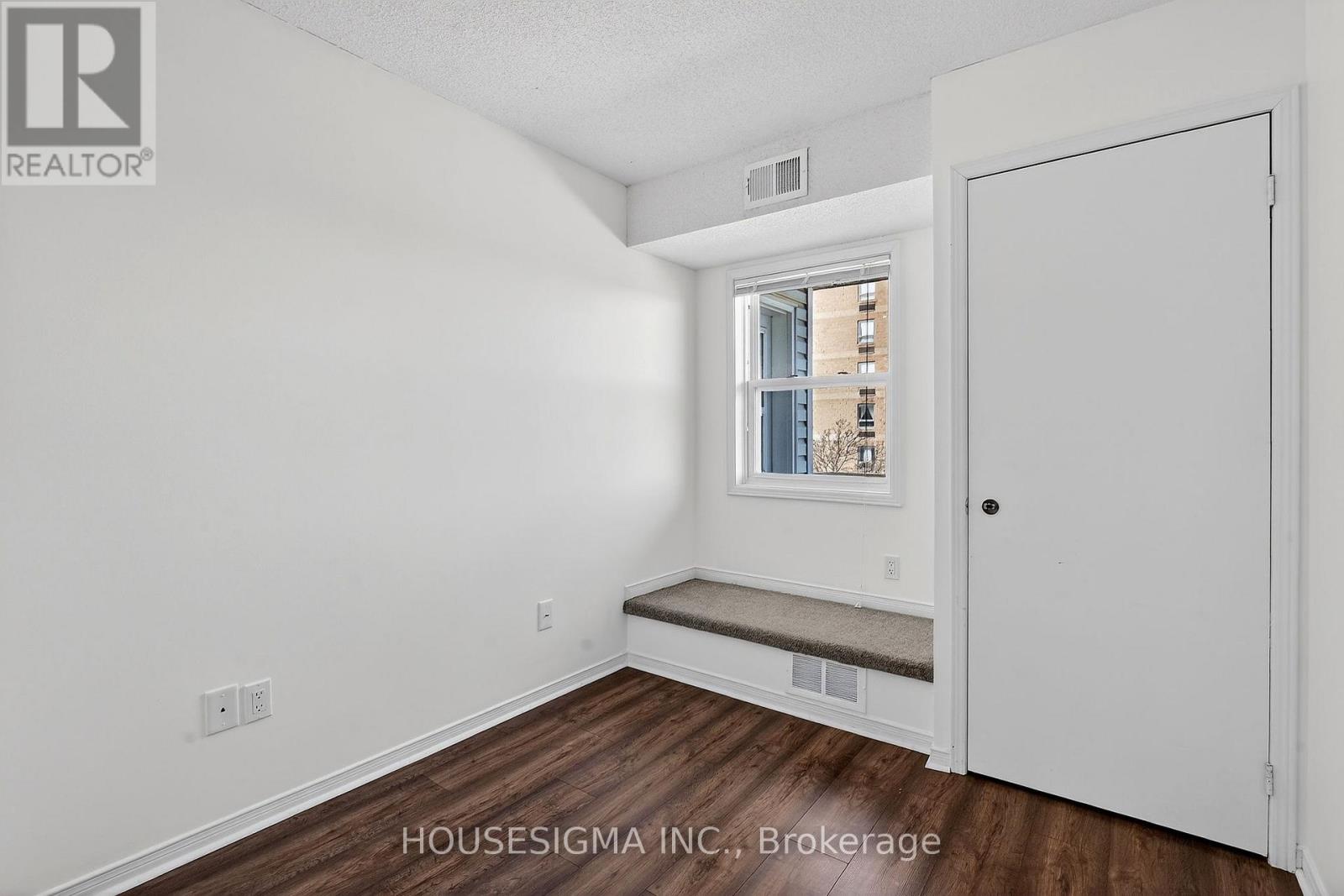 416 - 78 Roehampton Avenue, St. Catharines, Ontario  L2M 7W9 - Photo 17 - X12900154