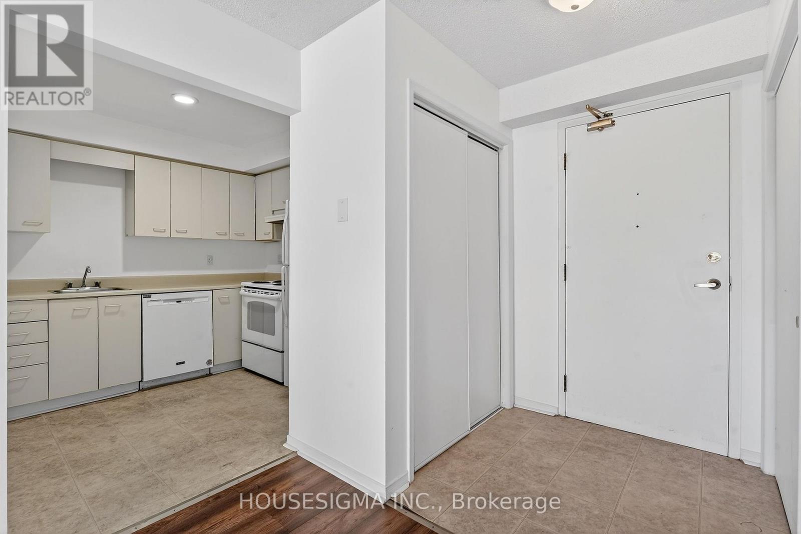 416 - 78 Roehampton Avenue, St. Catharines, Ontario  L2M 7W9 - Photo 7 - X12900154