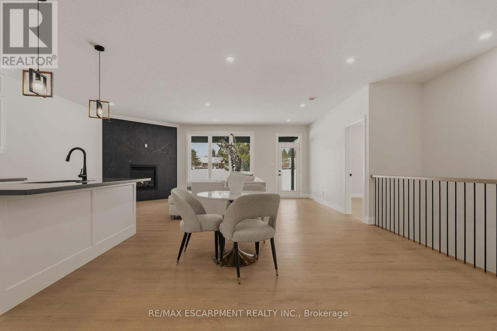 108 St. Michael's Street, Norfolk, Ontario  N4B 0A3 - Photo 14 - X12900204