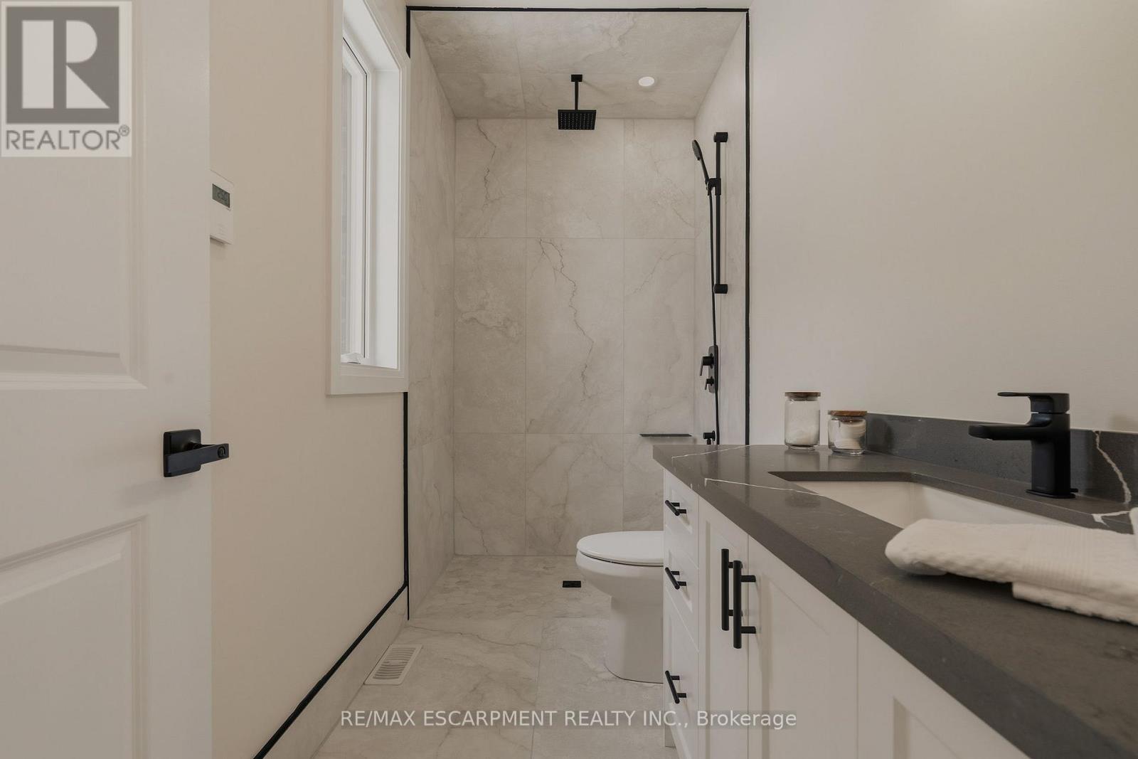 108 St. Michael's Street, Norfolk, Ontario  N4B 0A3 - Photo 17 - X12900204