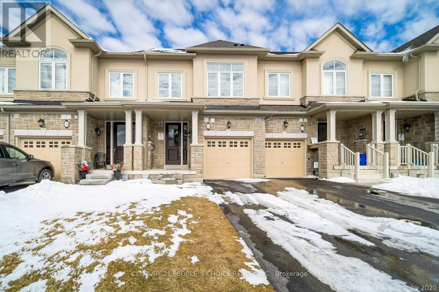 33 TALENCE DRIVE, Hamilton, Ontario