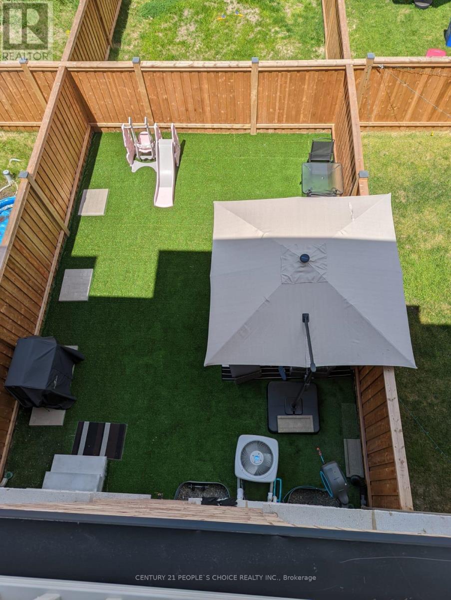 33 Talence Drive, Hamilton, Ontario  L8J 0L2 - Photo 9 - X12900264