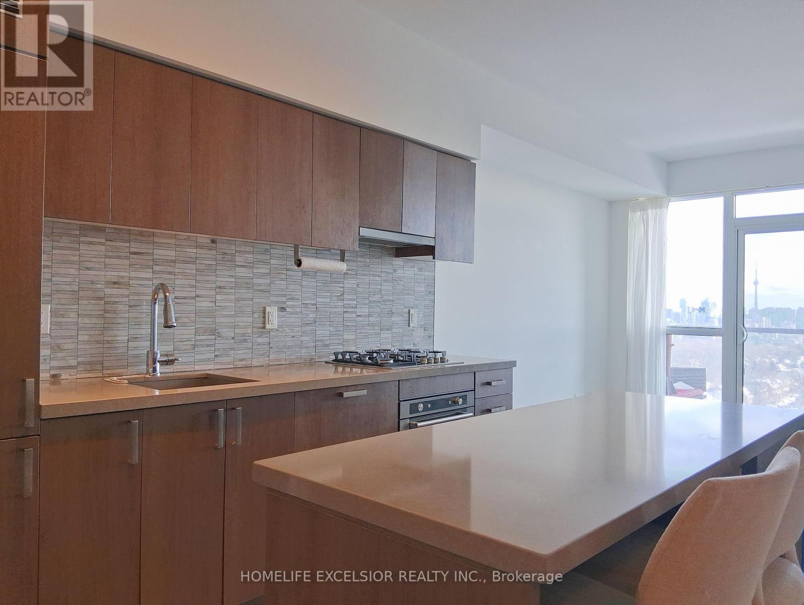 1306 - 501 St. Clair Avenue W, Toronto, Ontario  M5P 0A2 - Photo 6 - C12588886