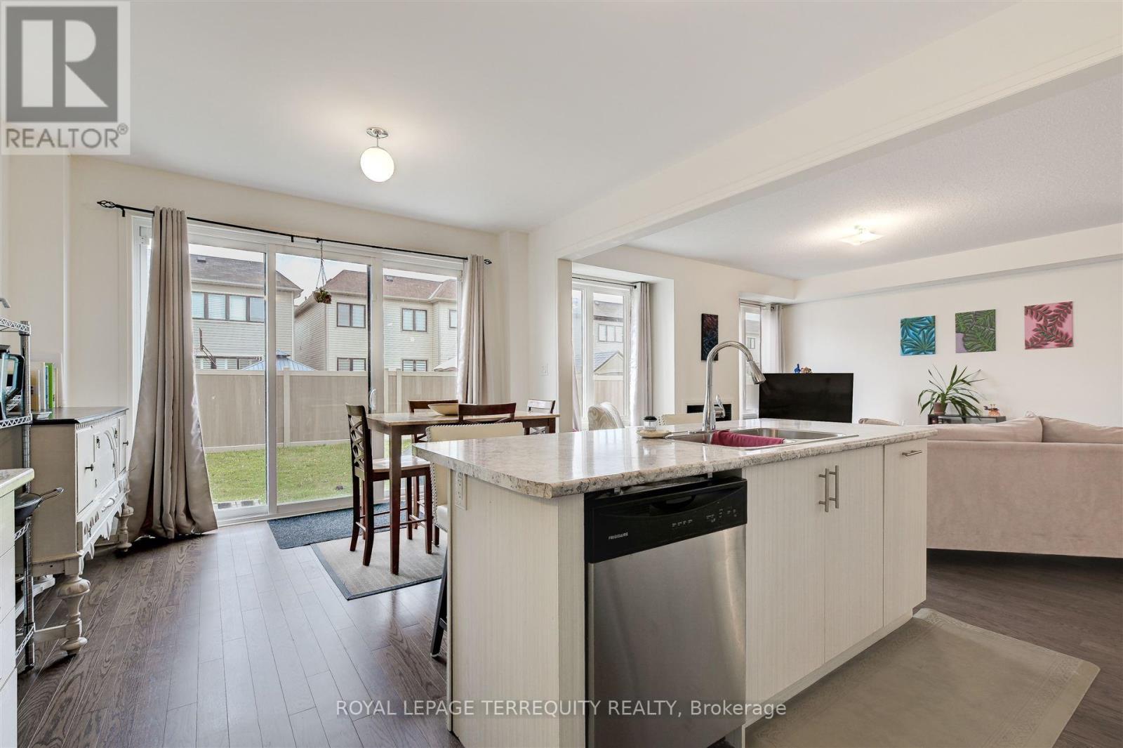 137 East Shore Drive, Clarington (Bowmanville), Ontario  L1C 1Z8 - Photo 15 - E12899648