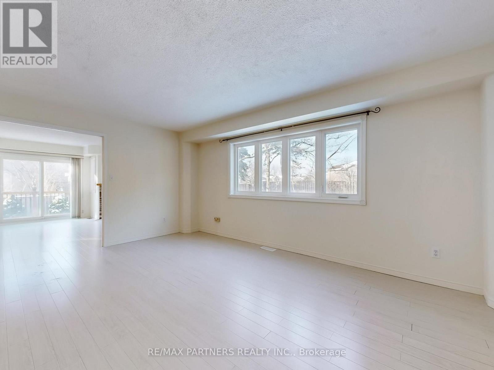 #27 - 50 Rubin Street, Richmond Hill, Ontario  L4B 3L5 - Photo 5 - N12897518