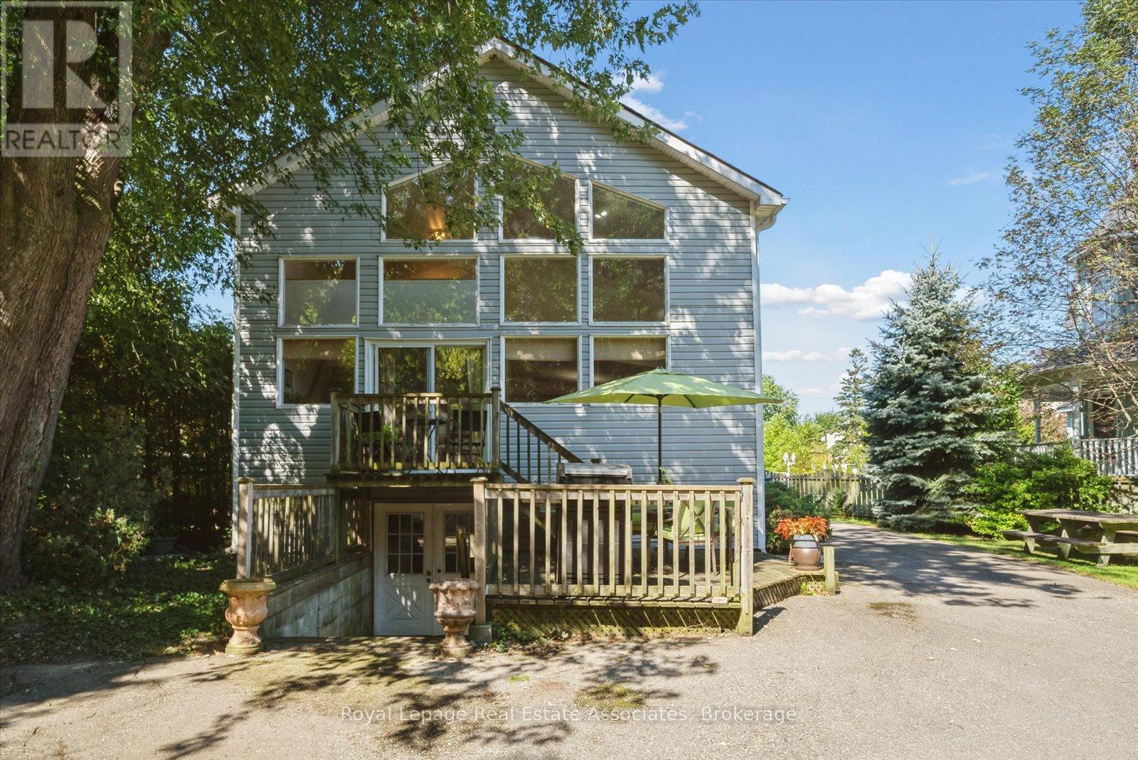 708 Montbeck Crescent, Mississauga, Ontario  L5G 1P3 - Photo 35 - W12848164