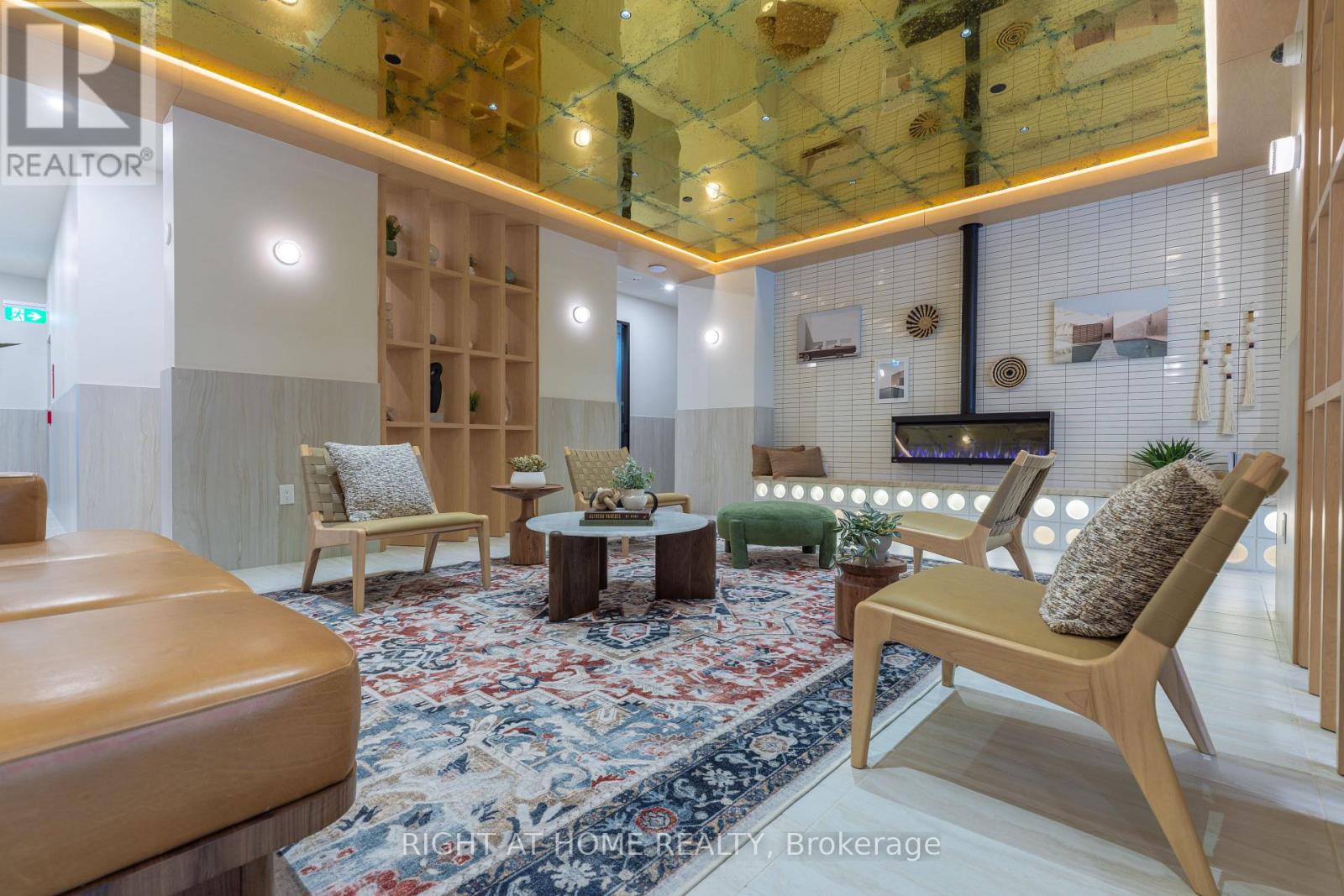 402 - 1660 Bloor Street W, Toronto, Ontario  M6P 0C6 - Photo 37 - W12891572