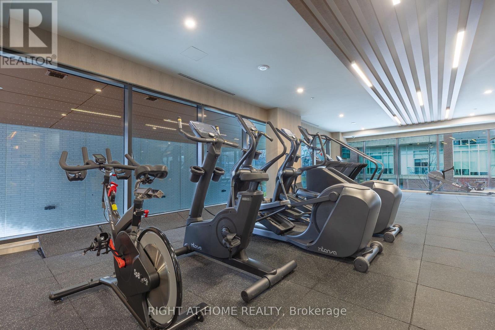 402 - 1660 Bloor Street W, Toronto, Ontario  M6P 0C6 - Photo 44 - W12891572