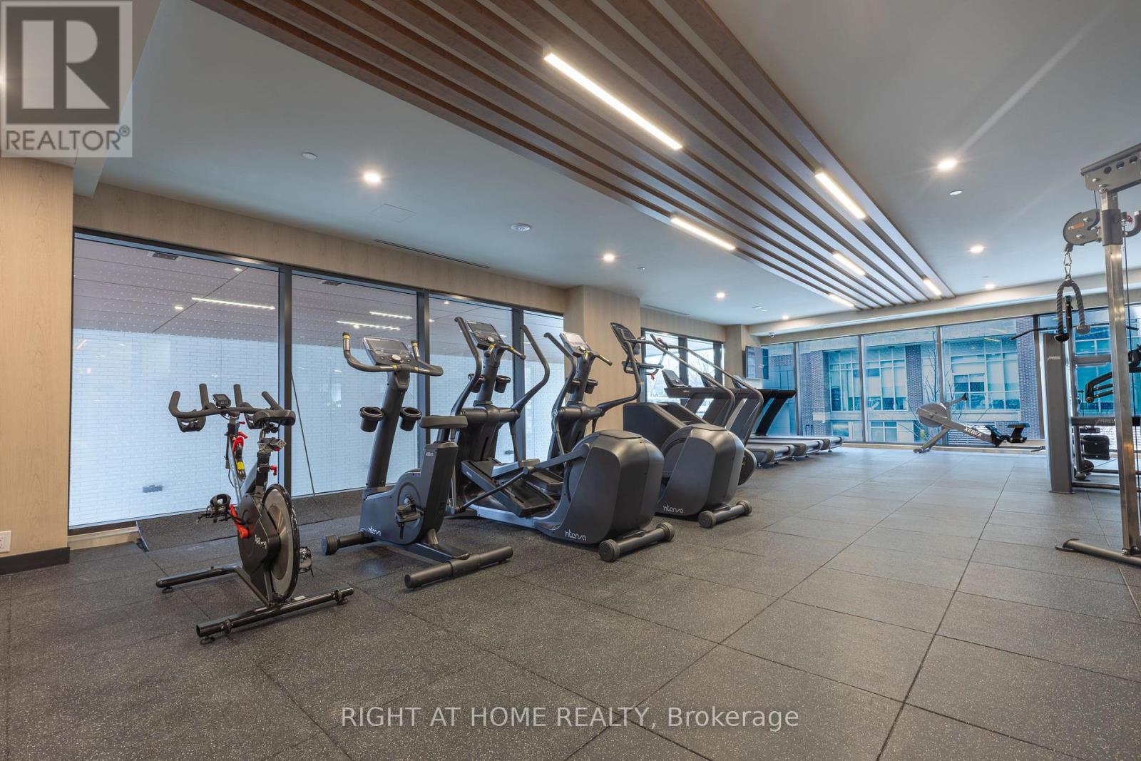 402 - 1660 Bloor Street W, Toronto, Ontario  M6P 0C6 - Photo 42 - W12891572