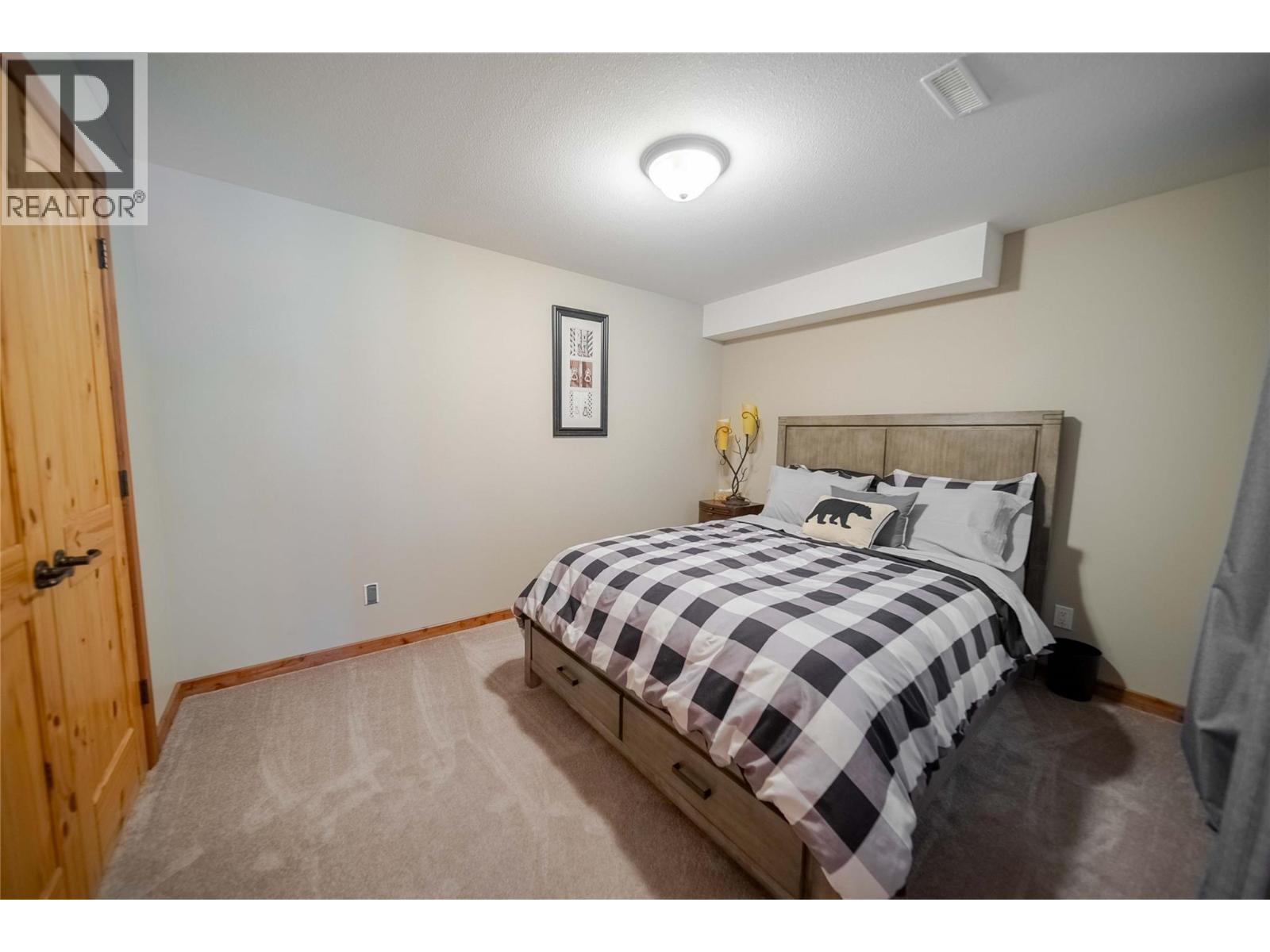 9865 Osprey Landing Drive, Wardner, British Columbia  V0B 2J0 - Photo 50 - 10379968