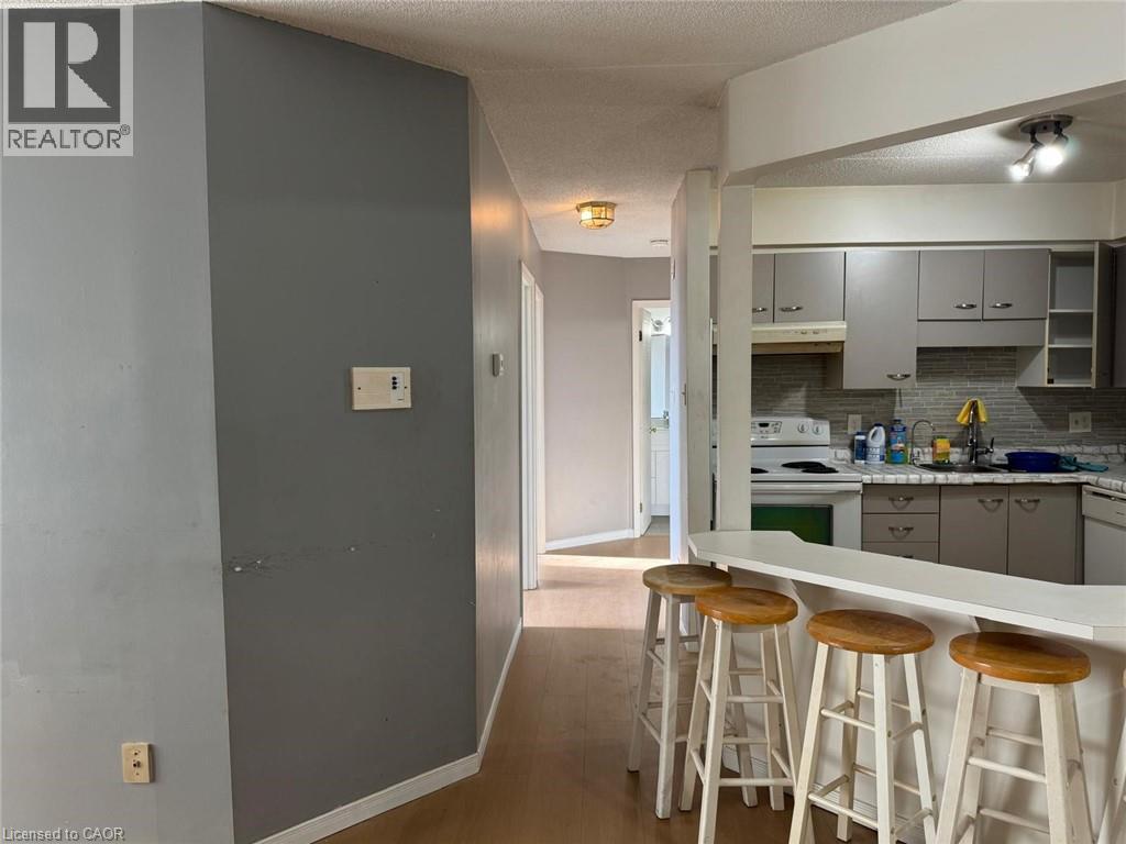 3085 Kingsway Drive Unit# 6, Kitchener, Ontario  N2C 2P1 - Photo 13 - 40793664