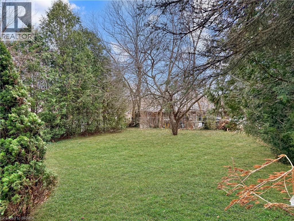 266 Grove Street, Simcoe, Ontario  N3Y 1K9 - Photo 6 - 40812489