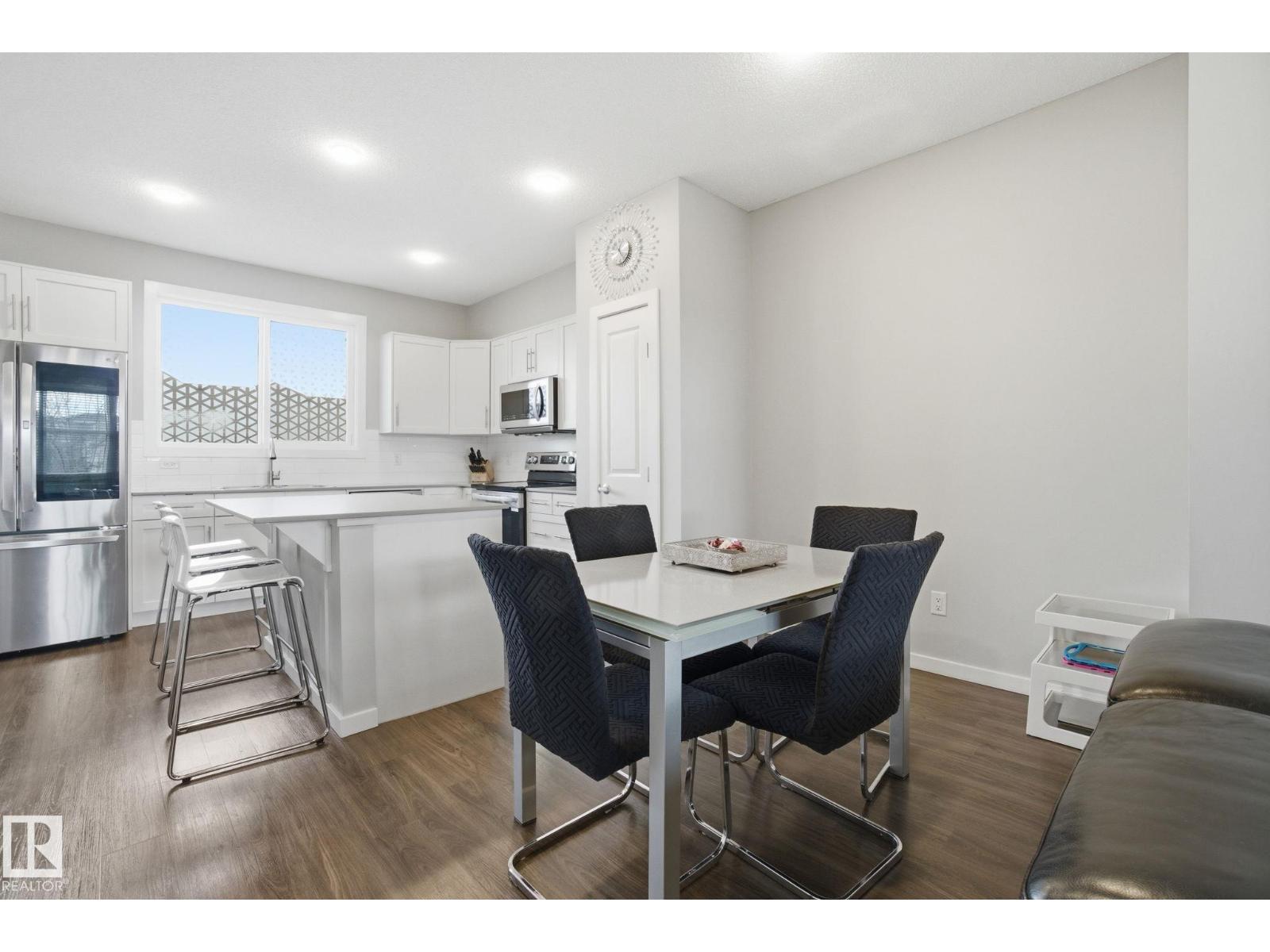 1170 Rosenthal Bv Nw, Edmonton, Alberta  T5T 7L3 - Photo 8 - E4478101