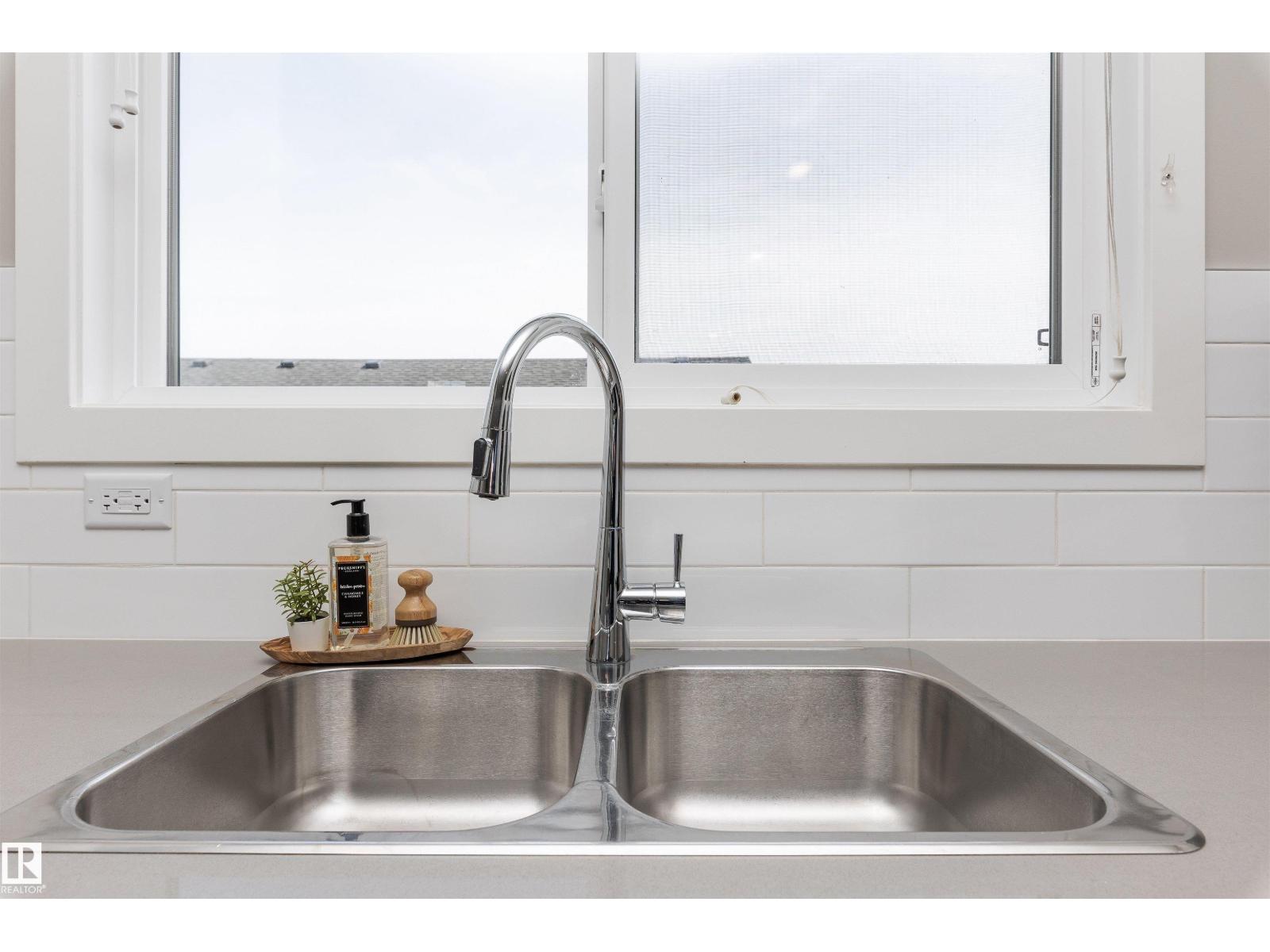 1170 Rosenthal Bv Nw, Edmonton, Alberta  T5T 7L3 - Photo 14 - E4478101