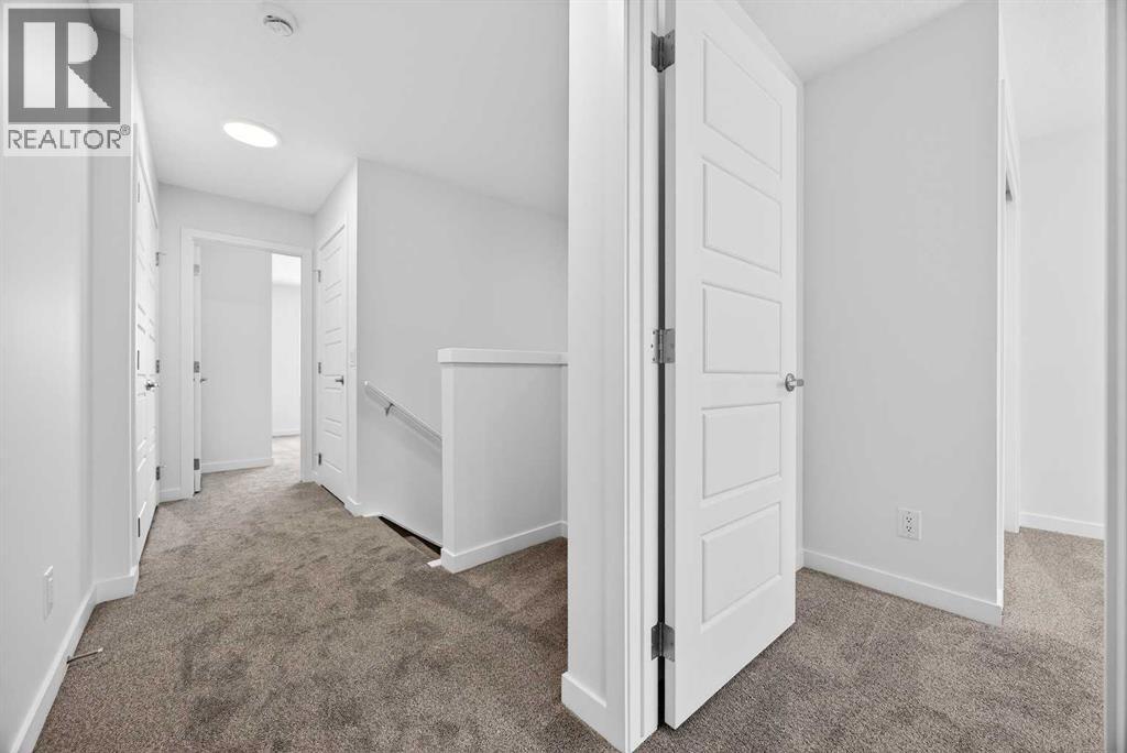 58 Creekside Way SW, Calgary, Alberta  T2X 6E2 - Photo 17 - A2292907