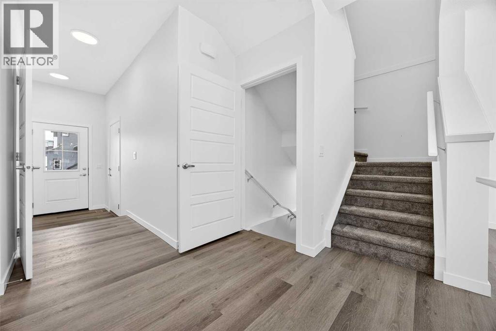 58 Creekside Way SW, Calgary, Alberta  T2X 6E2 - Photo 16 - A2292907