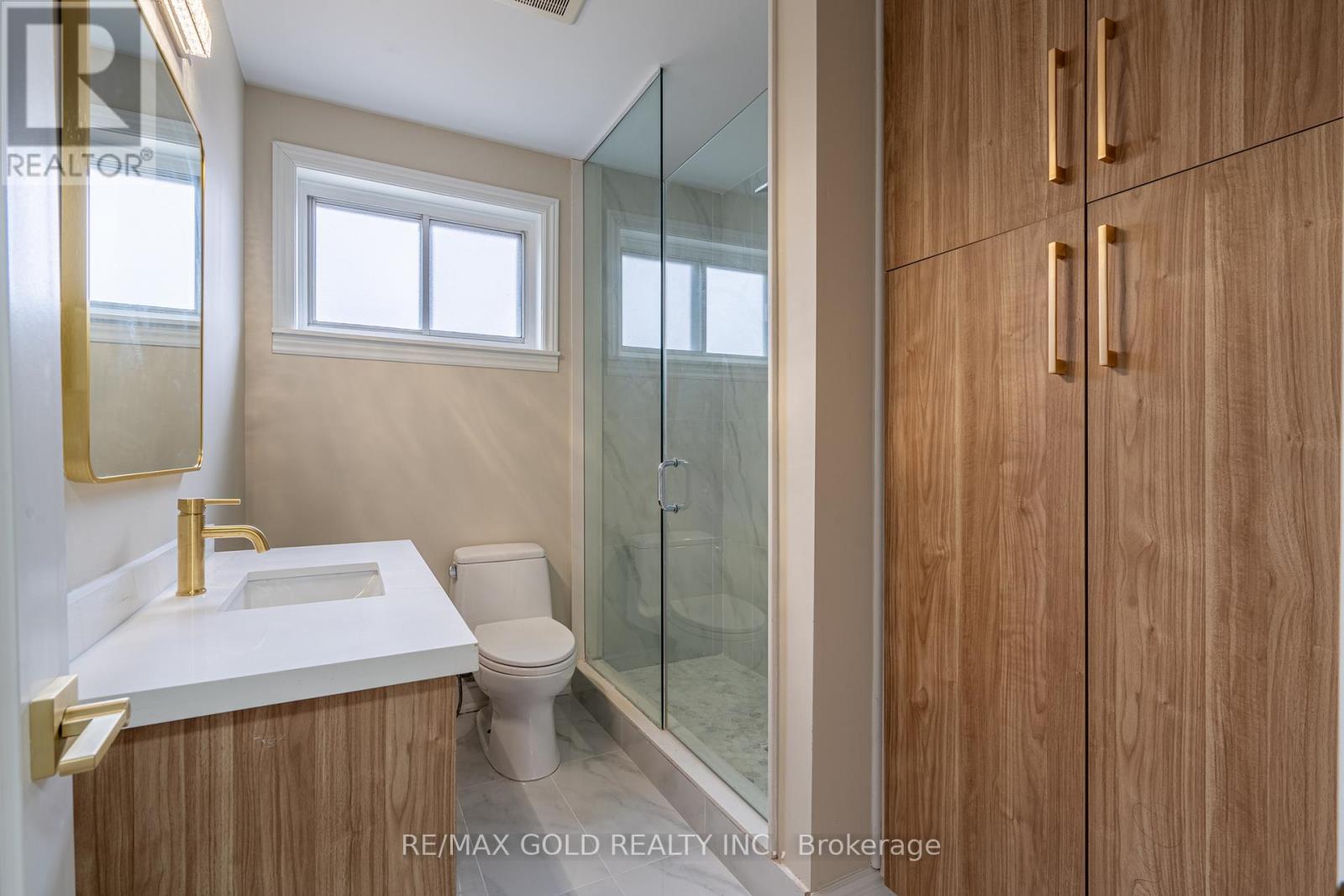 15 Athlone Avenue, Brampton, Ontario  L6T 2N5 - Photo 12 - W12895790