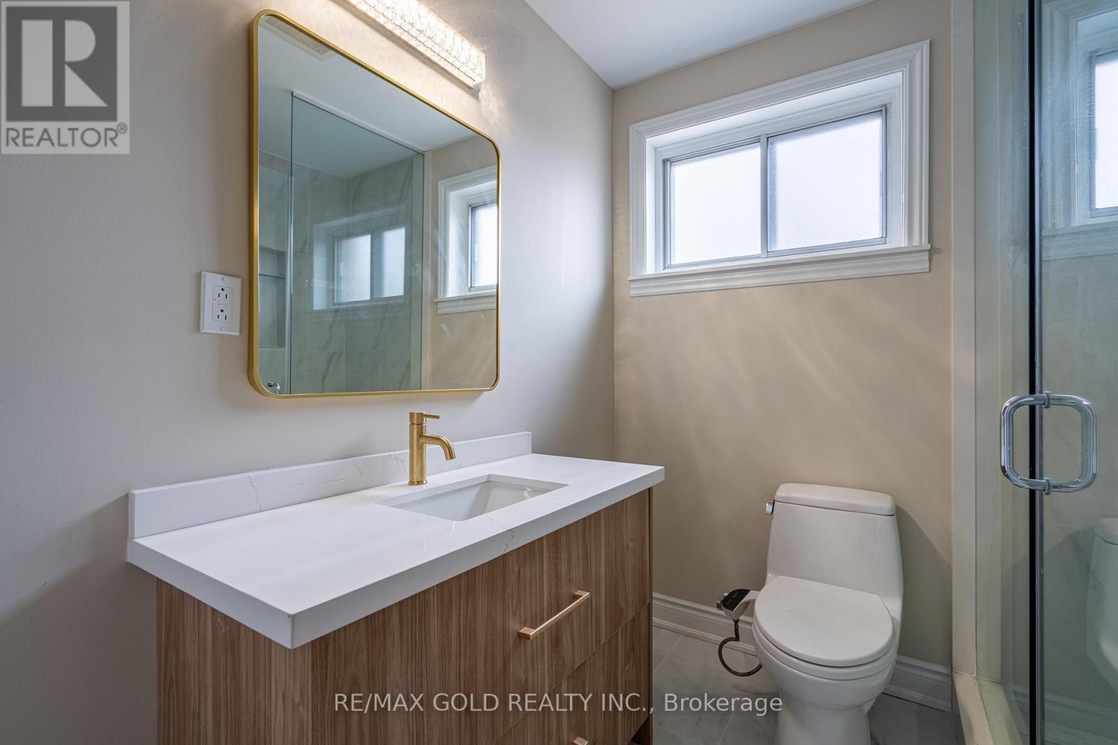 15 Athlone Avenue, Brampton, Ontario  L6T 2N5 - Photo 11 - W12895790