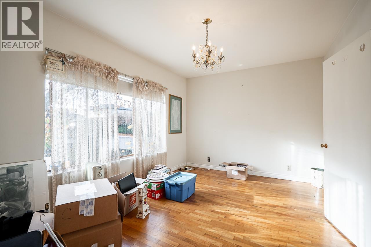 3205 E 3rd Avenue, Vancouver, British Columbia  V5M 1J4 - Photo 13 - R3101541