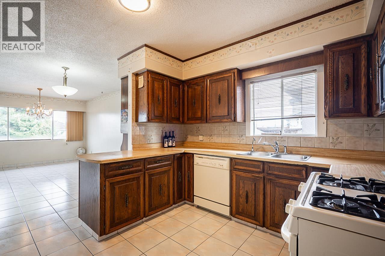 3205 E 3rd Avenue, Vancouver, British Columbia  V5M 1J4 - Photo 9 - R3101541