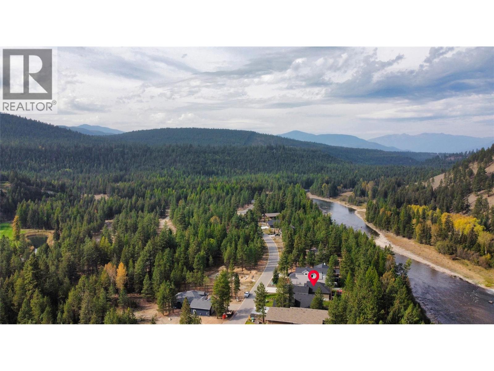 160 Purcell Place, Cranbrook, British Columbia V1C 0C6 - Photo 3 - 10380065