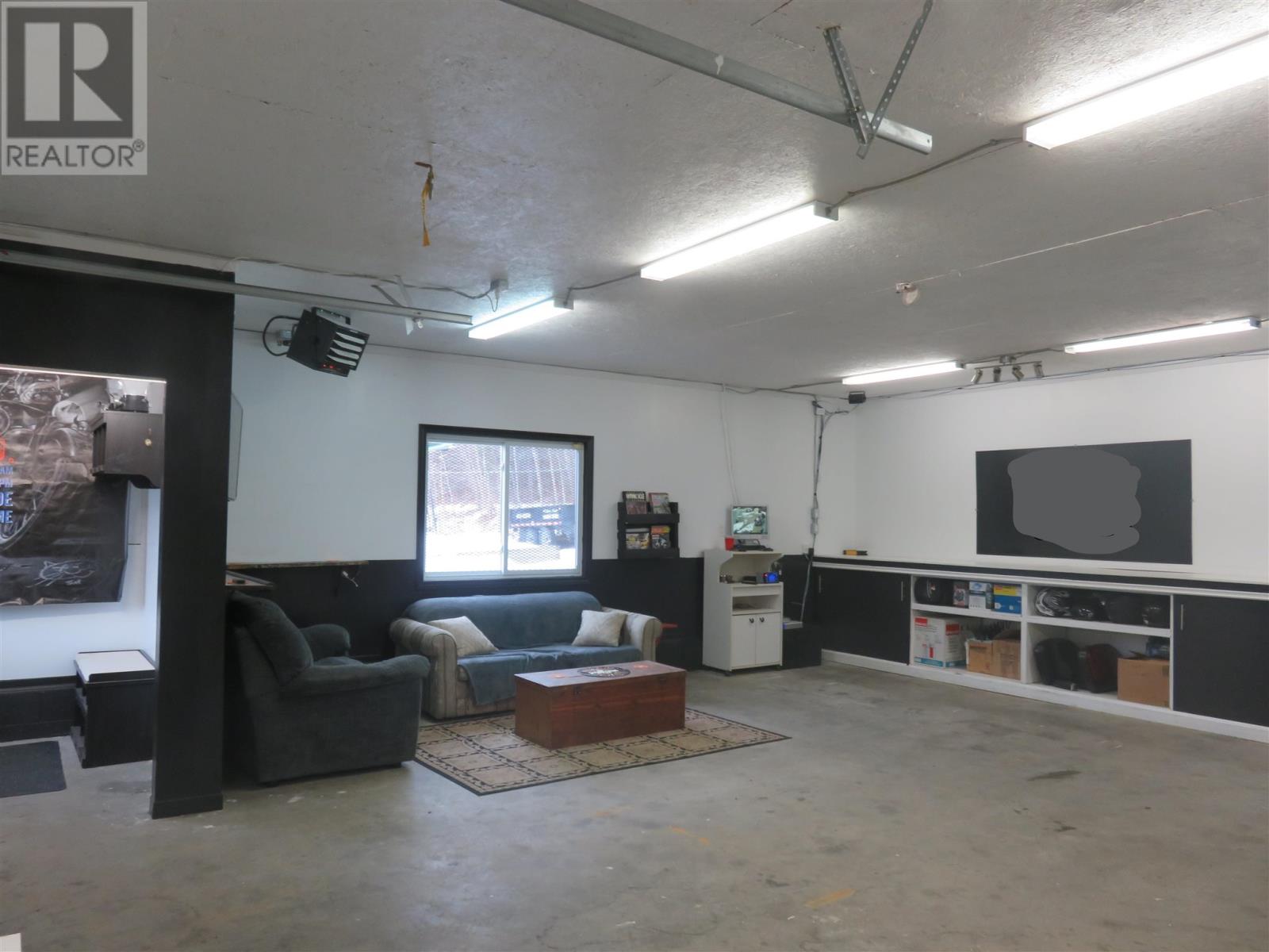 60 Hergott Ave, Elliot Lake, Ontario  P5A 3A8 - Photo 32 - SM253227