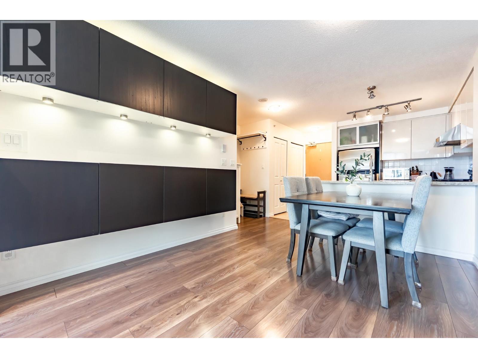 2703 2289 Yukon Crescent, Burnaby, British Columbia  V5C 0B2 - Photo 11 - R3101432