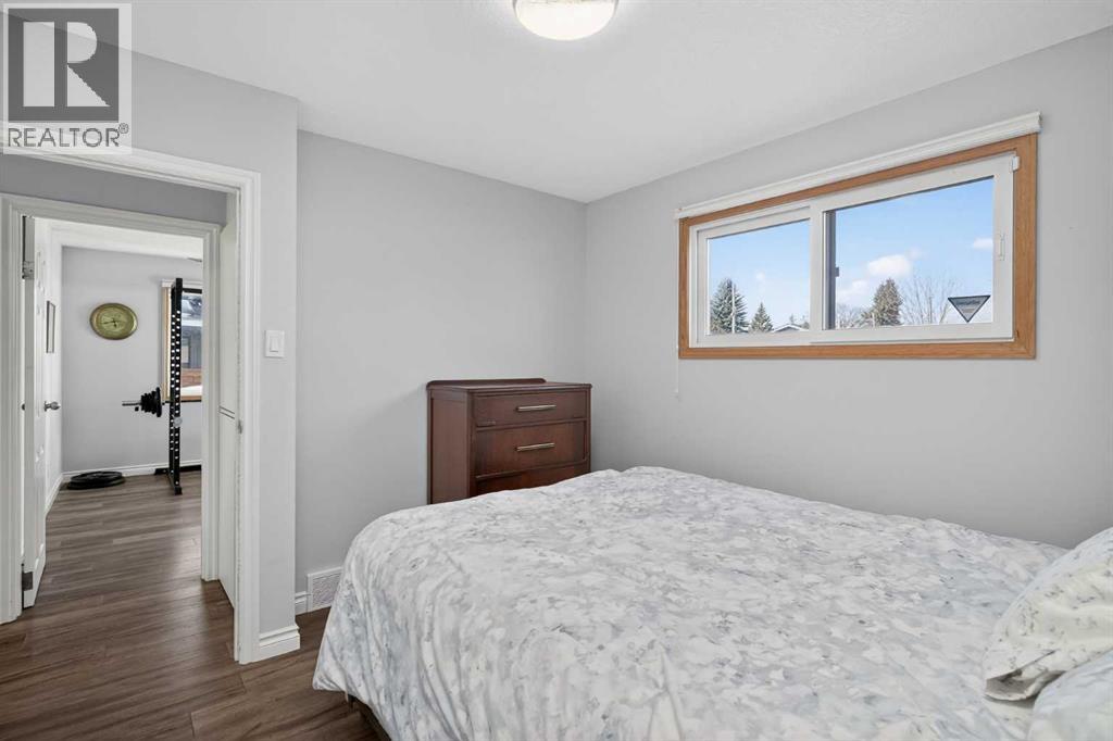 9519 3 Street SE, Calgary, Alberta  T2J 0W7 - Photo 14 - A2285536